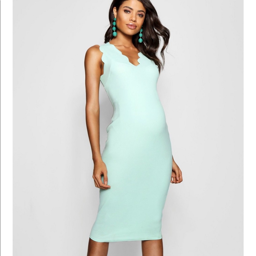 MATERNITY* Scalloped Edge Midi Dress